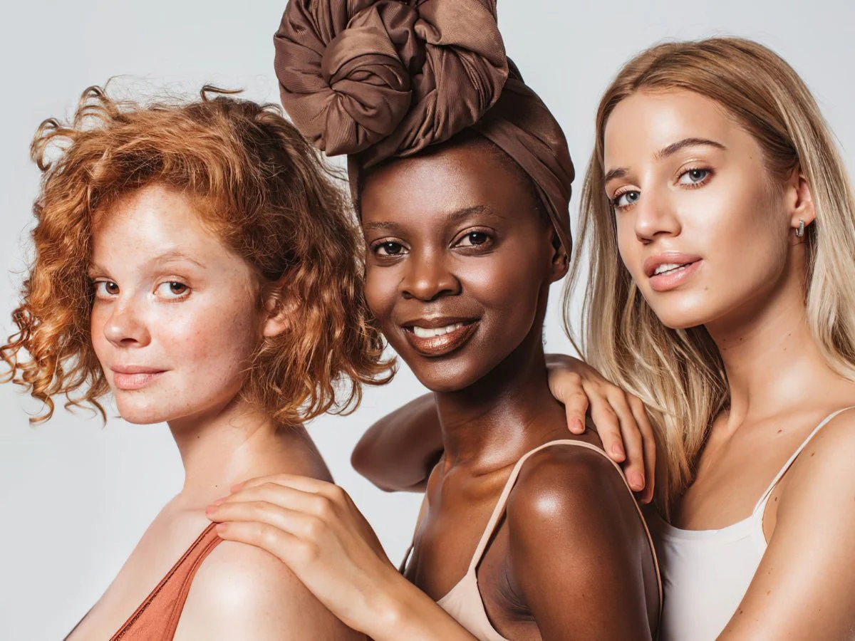 Ready to achieve that lit-from-within glow? We've curated a list of the five must-have skincare essentials that form the foundation of a healthy, radiant complexion. From cleansing to protecting, discover the key products you need to nourish your skin and reveal its natural brilliance all year round.